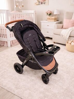 Chicco Stroller in Black with Tan Accent